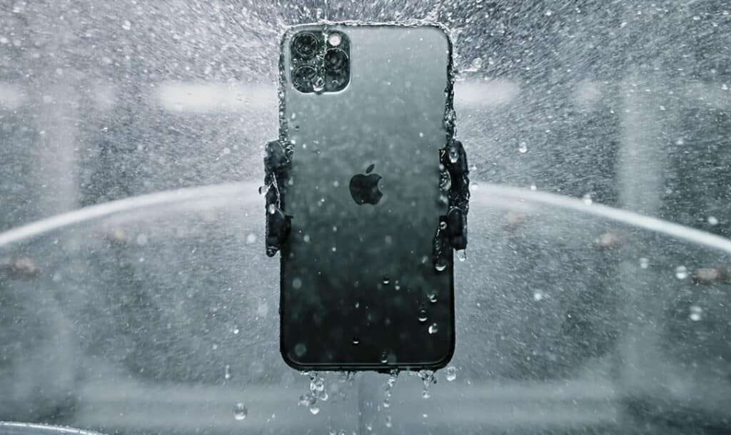 iphone11pro water resistance sepehrtaamol